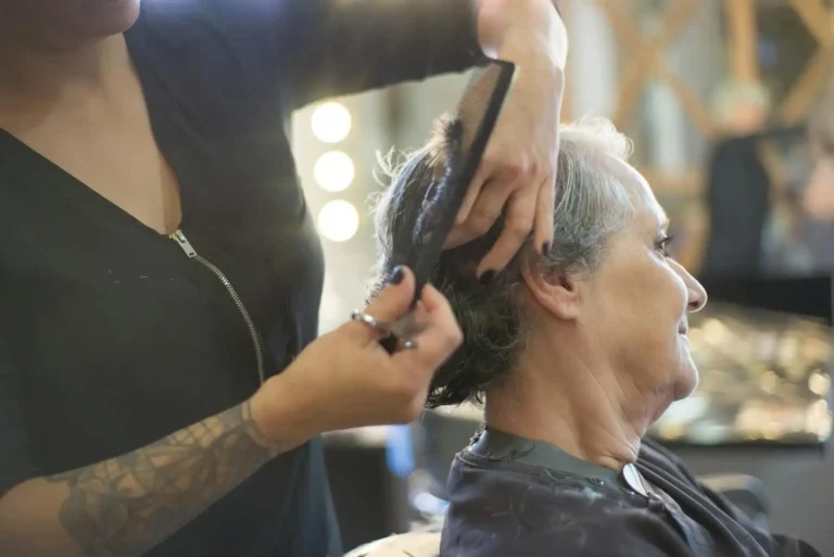 Coupe de cheveux homme : familles, techniques et choix selon le visage