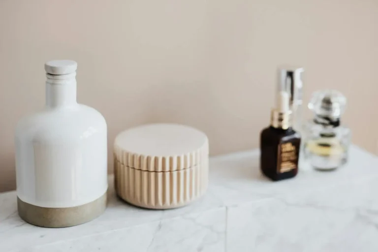 Crème visage pour homme : comment choisir vraiment celle qui convient à sa peau