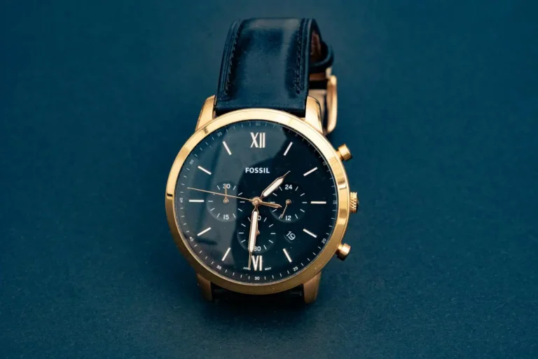 Montre femme luxe : maisons, modèles iconiques et logique d&rsquo;achat