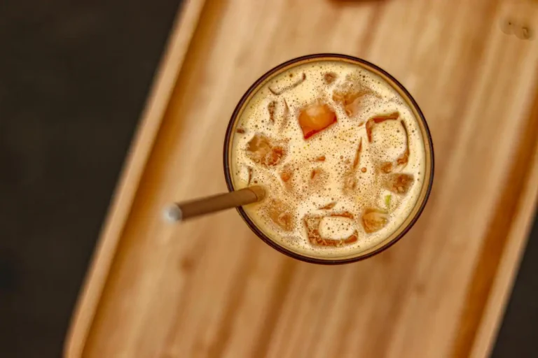 Café frappé : origine grecque, variantes et trois recettes maison