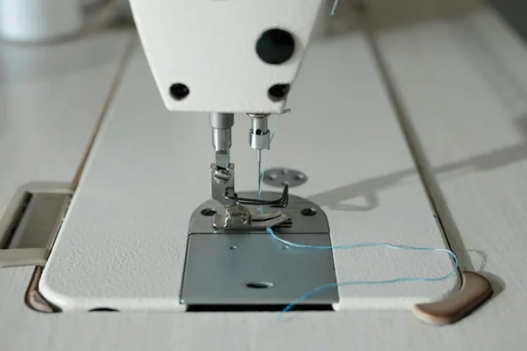 Quelle machine à coudre choisir : guide par usage et budget