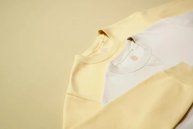 Maison Kitsuné : genèse franco-japonaise, écosystème et pièces emblématiques