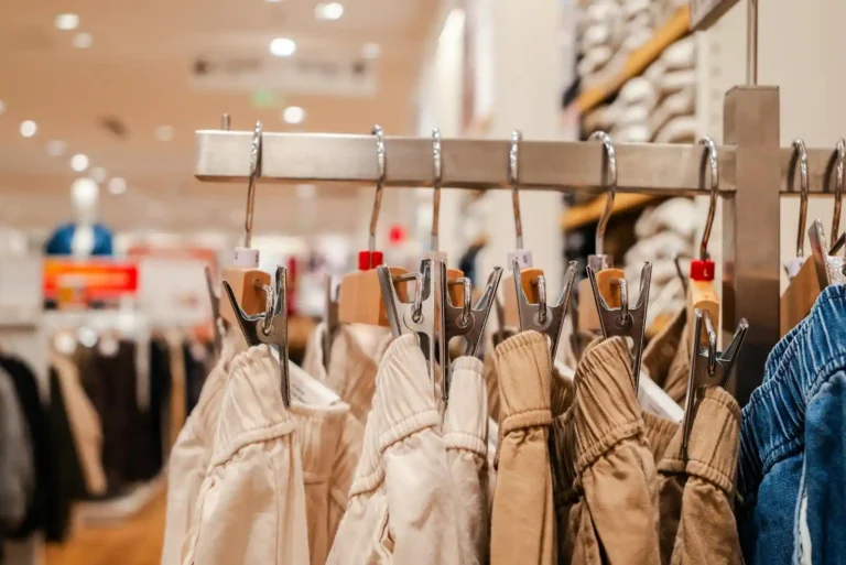 Vêtements en anglais : le lexique complet pour ne plus se tromper
