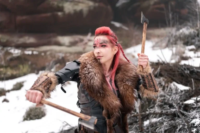 Maquillage viking femme : le regard de guerrière, étape par étape