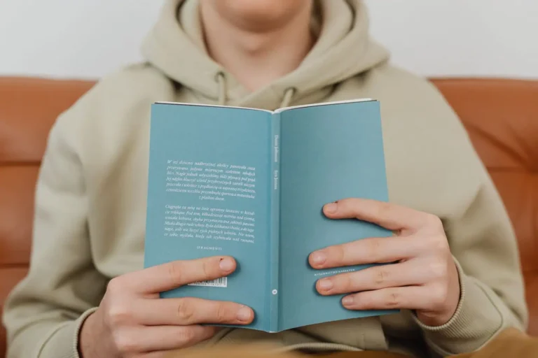 Rituel quotidien de lecture : l&rsquo;installer pour de bon