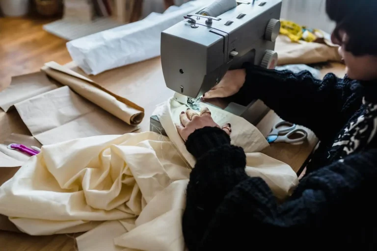 Vêtements upcyclés : comprendre, reconnaître et bien choisir